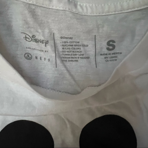 💥3 for $30💥 Disney Mickey Mouse Tee by Neff - Picture 4 of 4